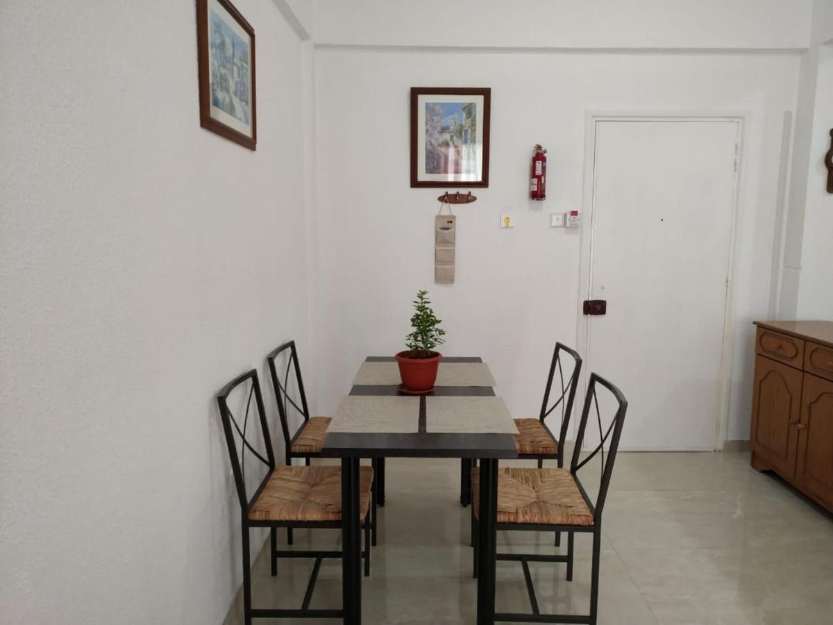 1 Bedroom Apartment Ларнака Екстериор снимка