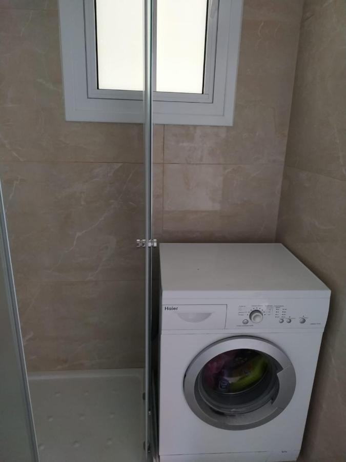 1 Bedroom Apartment Ларнака Екстериор снимка